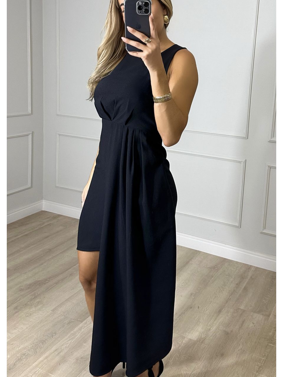 Vestido Assimétrico Virgínia