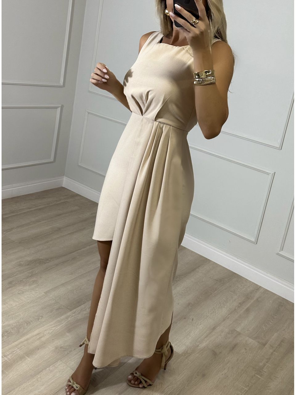 Vestido Assimétrico Virgínia