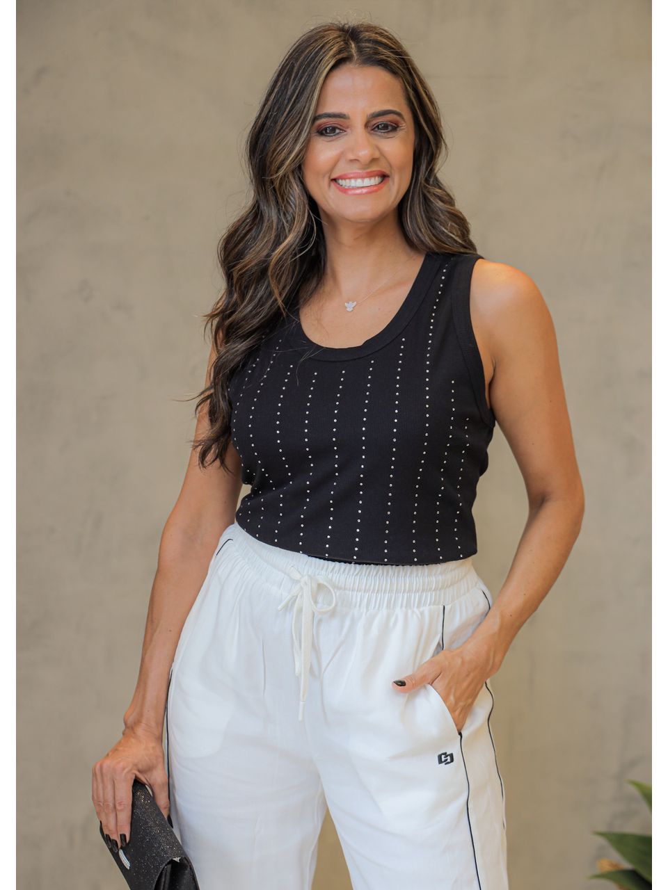 REGATA COLCCI COM APLICAÇÃO PRETO