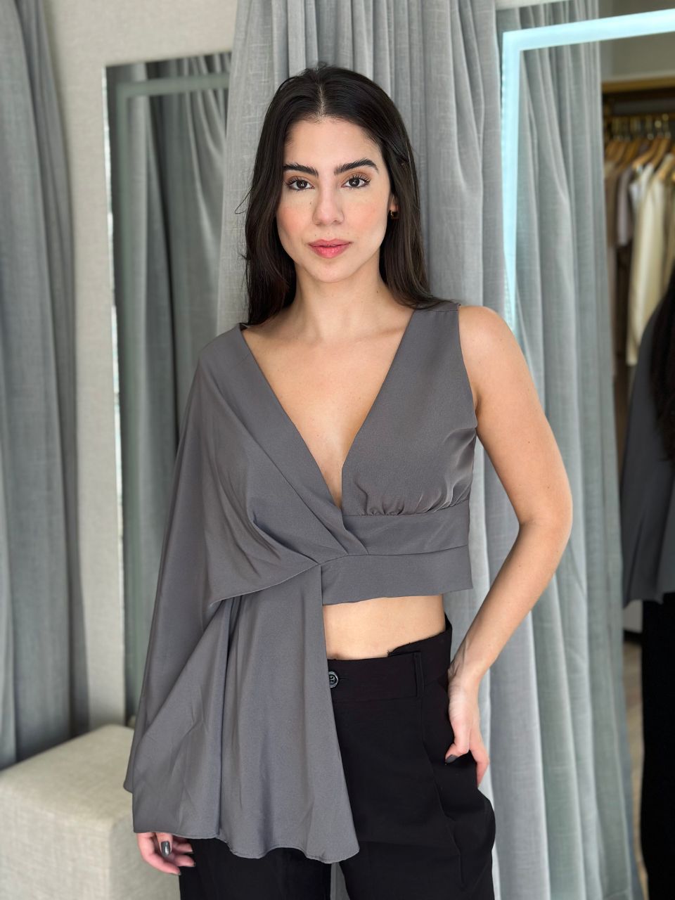 Cropped Assimetrico Cinza - TS Moda Feminina