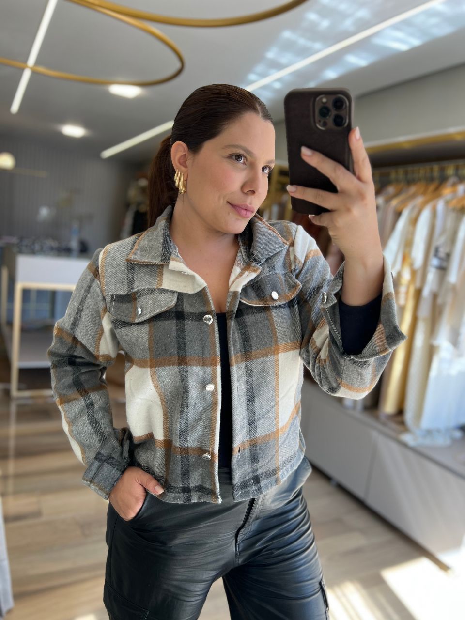 Camisa Cropped Xadrez Cinza - TS Moda Feminina