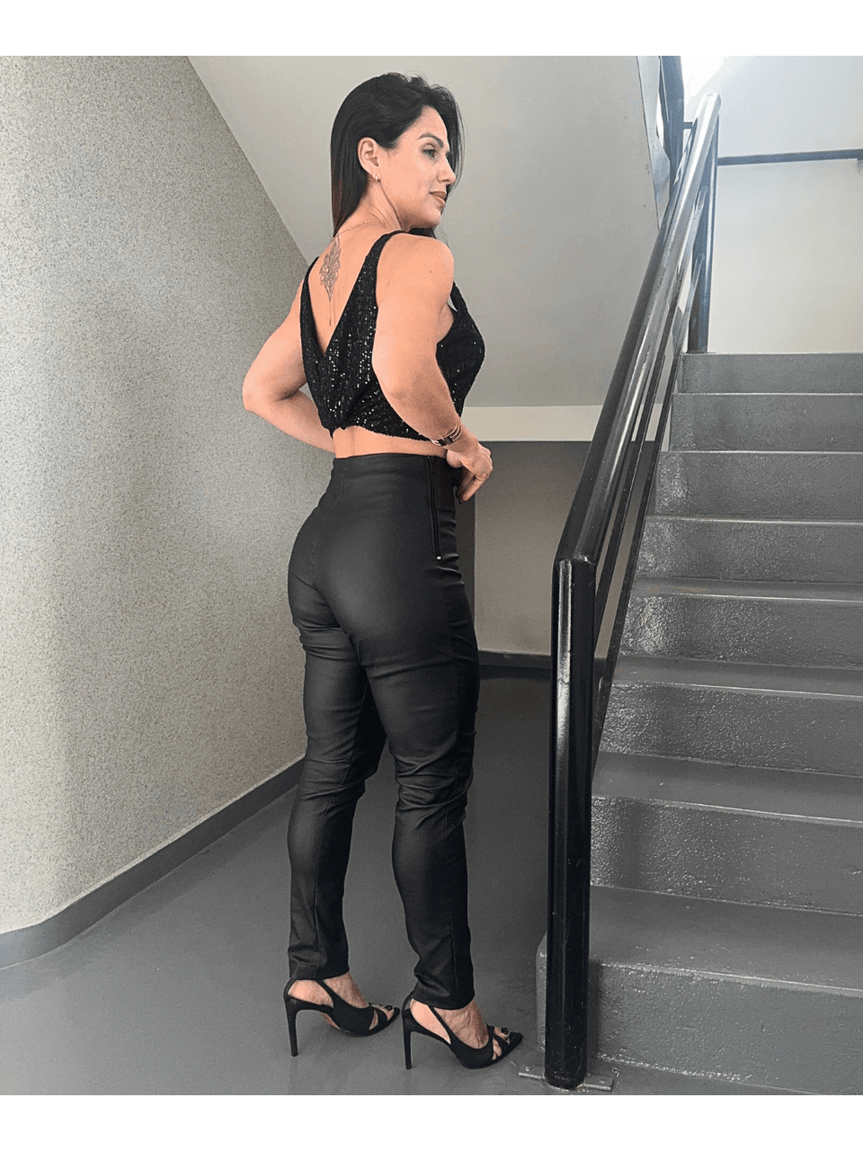 Calça Resinada Valentina Preta 