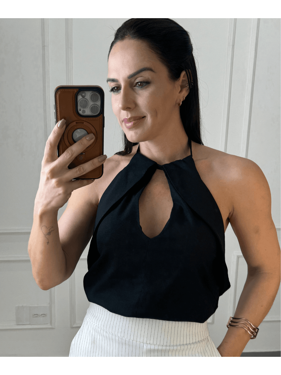 Blusa Jade Frente Única Preta