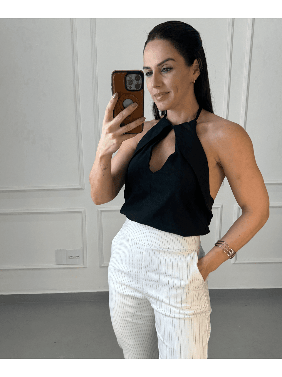 Blusa Jade Frente Única Preta