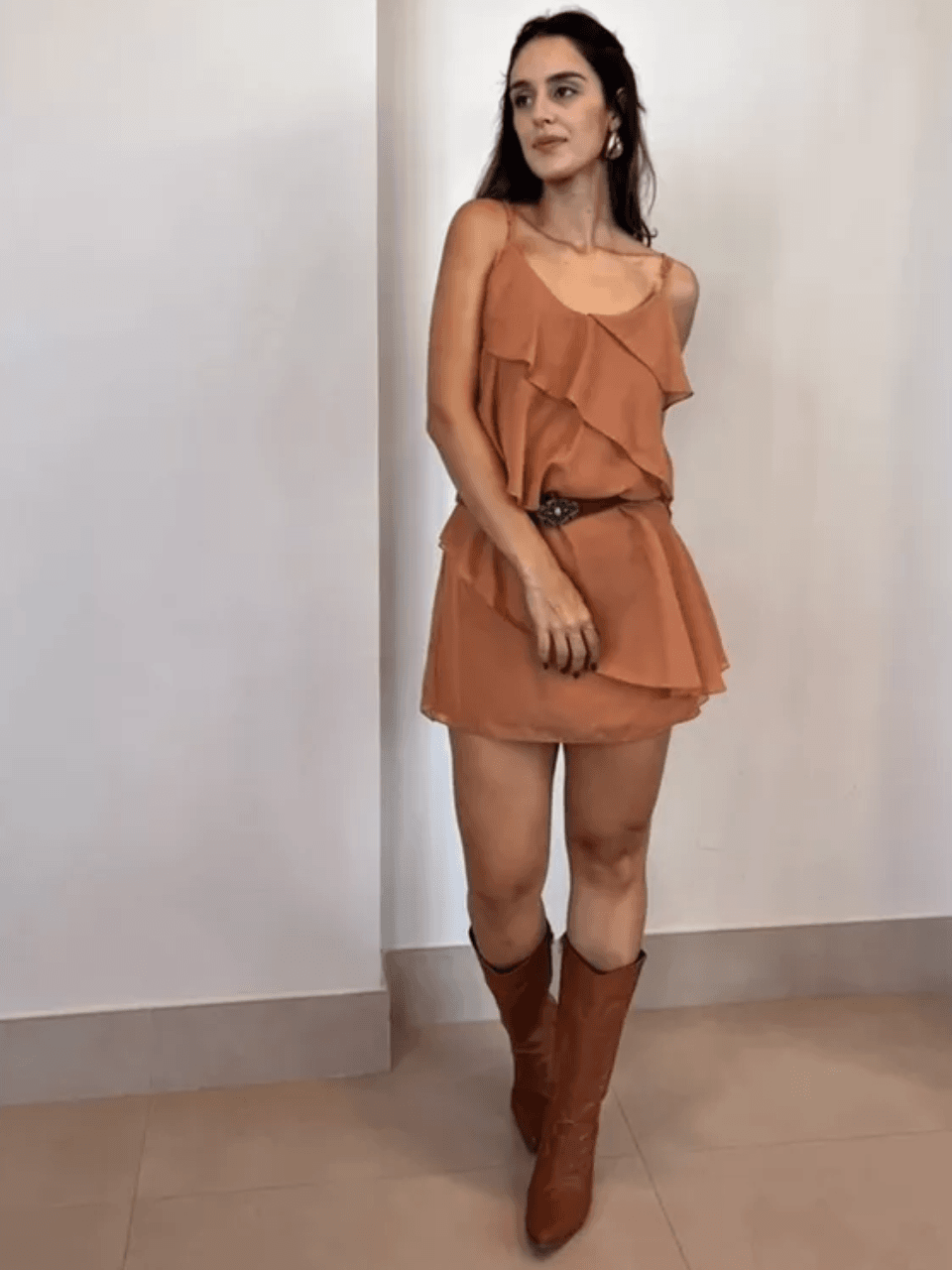 VESTIDO IANA CARAMELO - Larih Mercurio