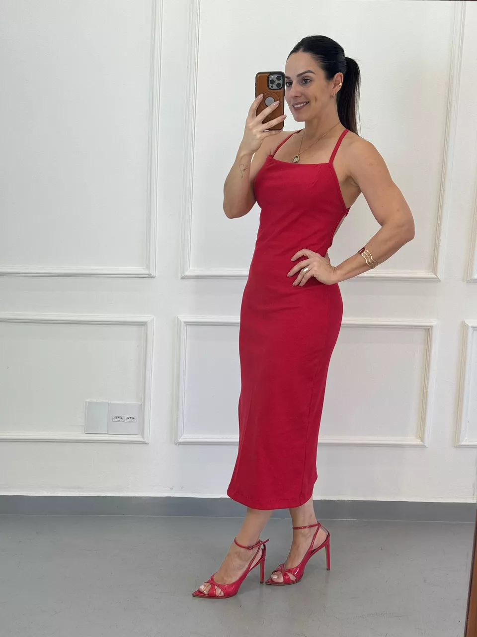 Vestido Midi Céline Vermelho - Arpaia