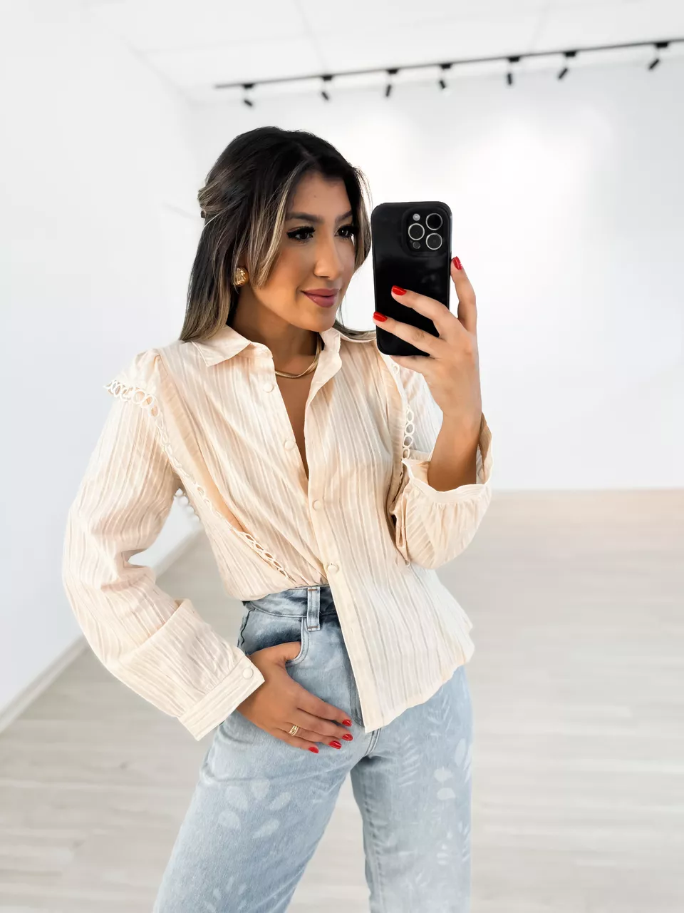 CAMISA KARINA BABADOS BEGE