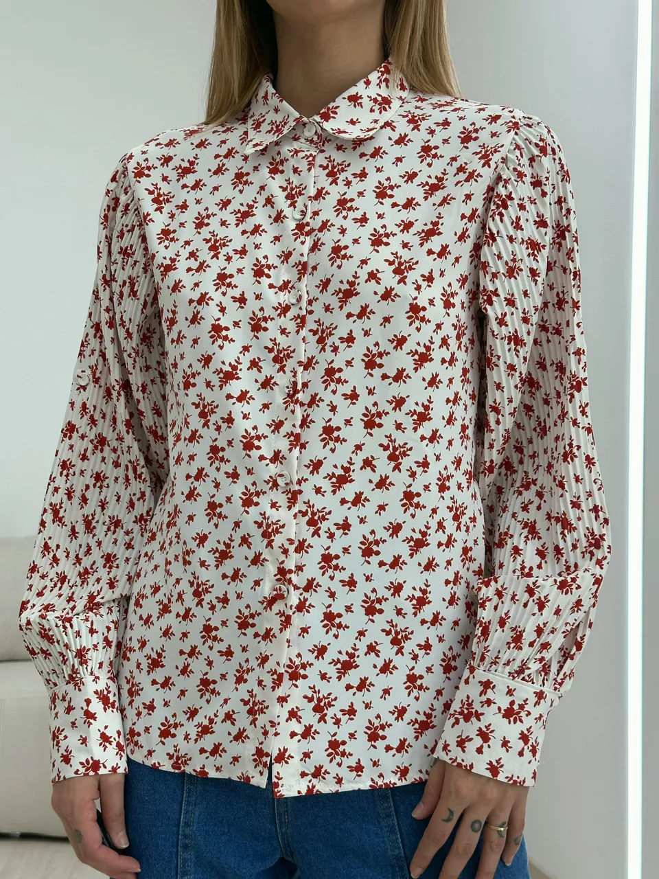 CAMISA FLORAL MANGA PLISSADA OFF/VERMELHO