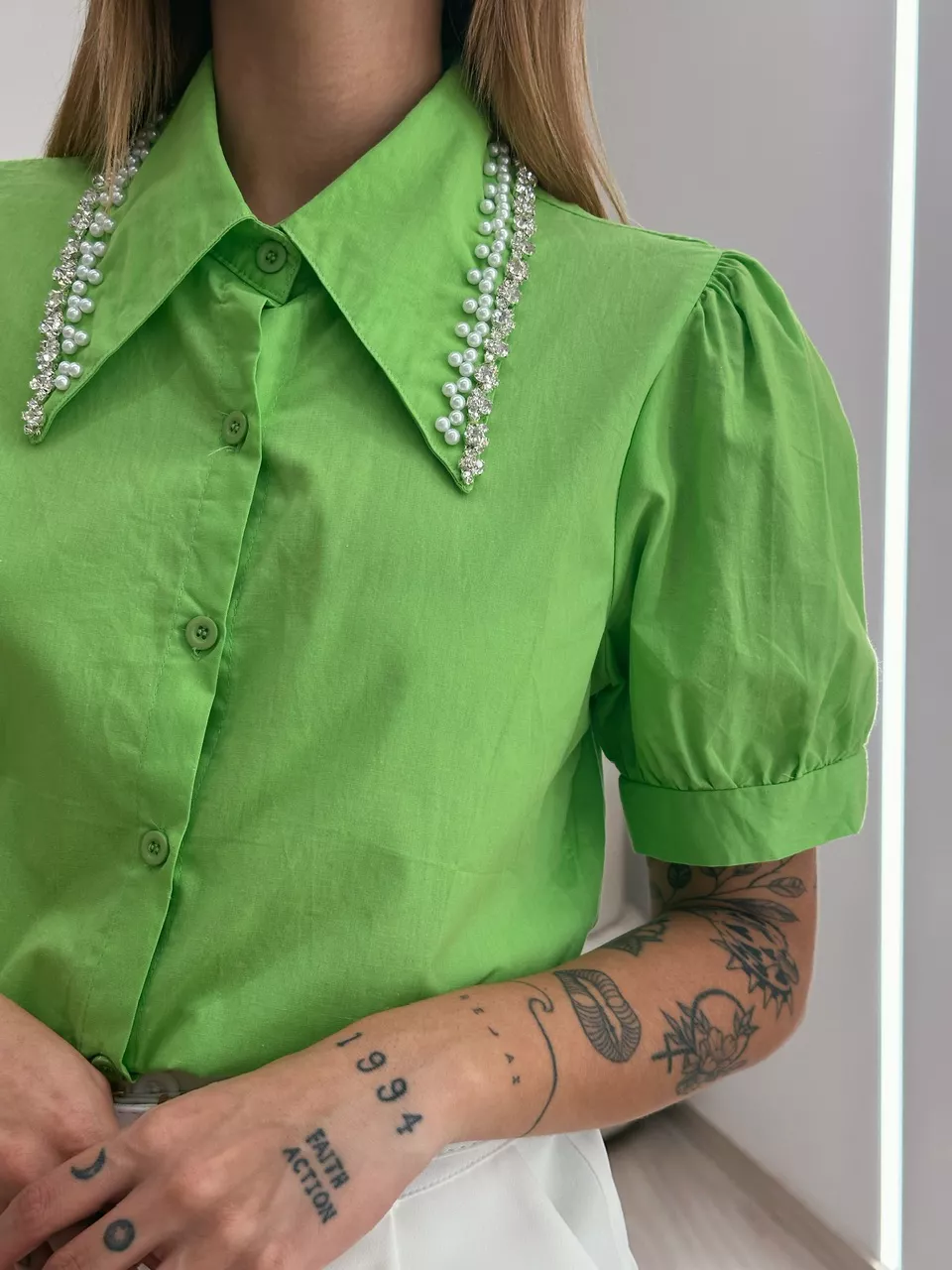 CAMISA ISIS PEDRARIA VERDE