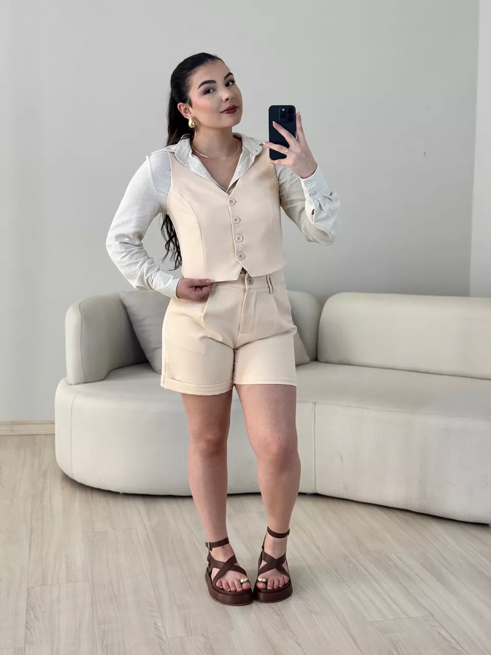 CONJUNTO ANA JÚLIA SHORT AREIA