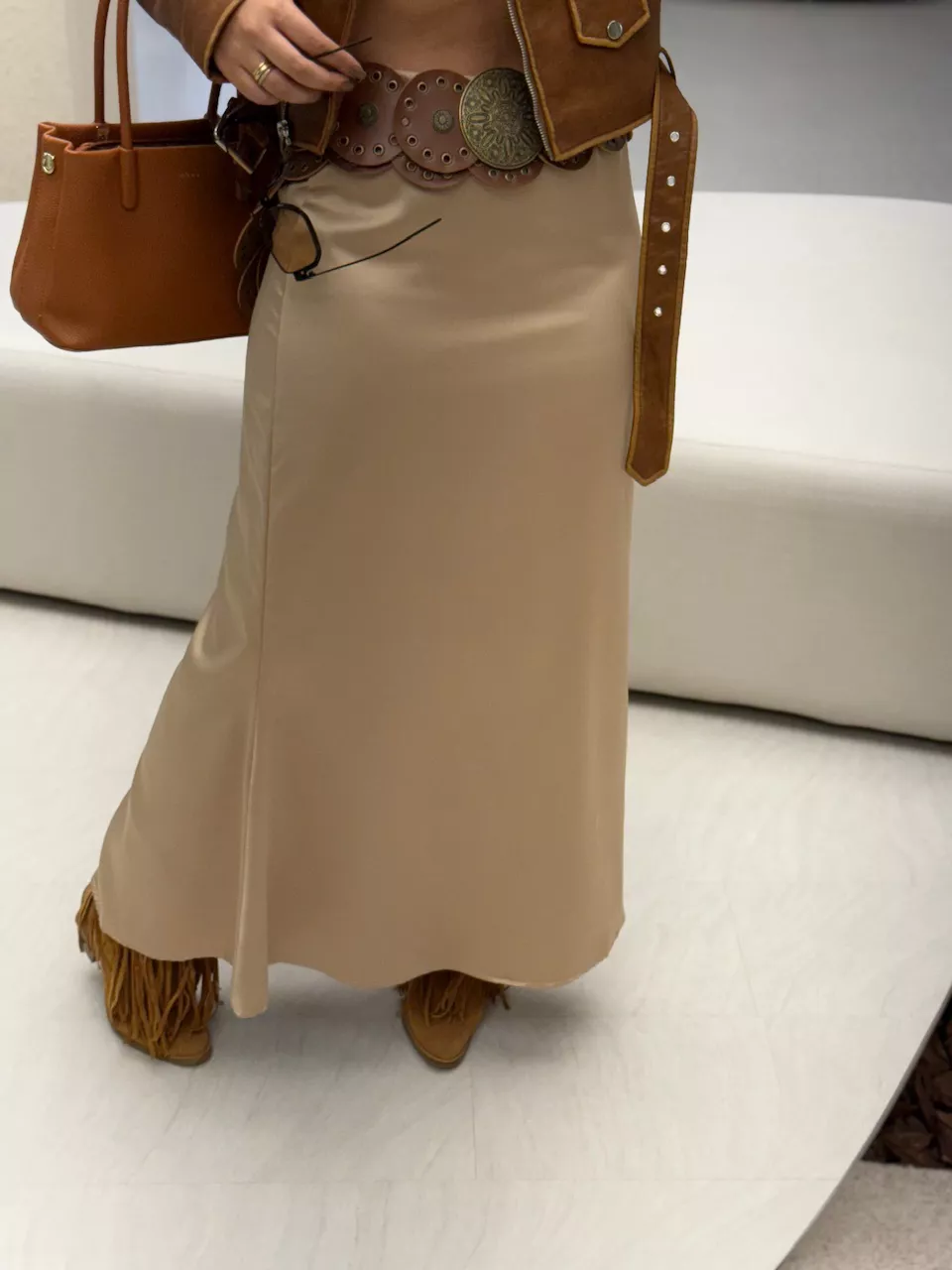 SAIA MARIA HELENA ACETINADA NUDE - 0063850049 - CAROLLA FERRARO