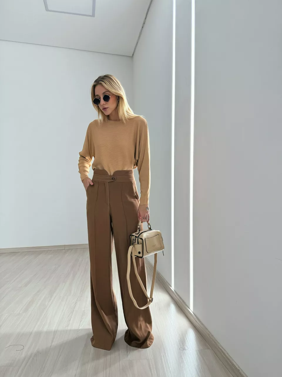 BLUSA CÁTIA MANGA LONGA NUDE