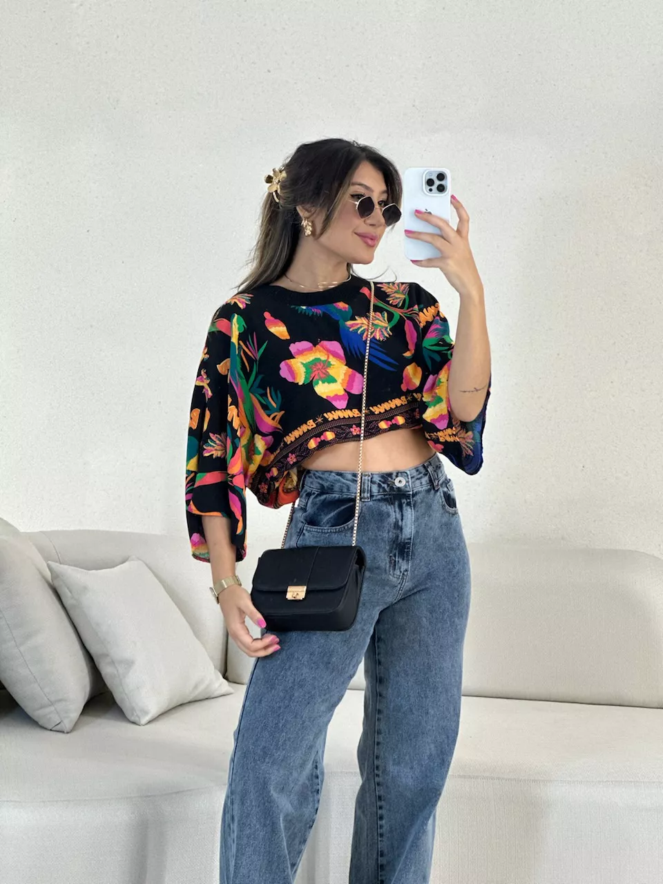 CROPPED FLORA ESTAMPADO PRETO