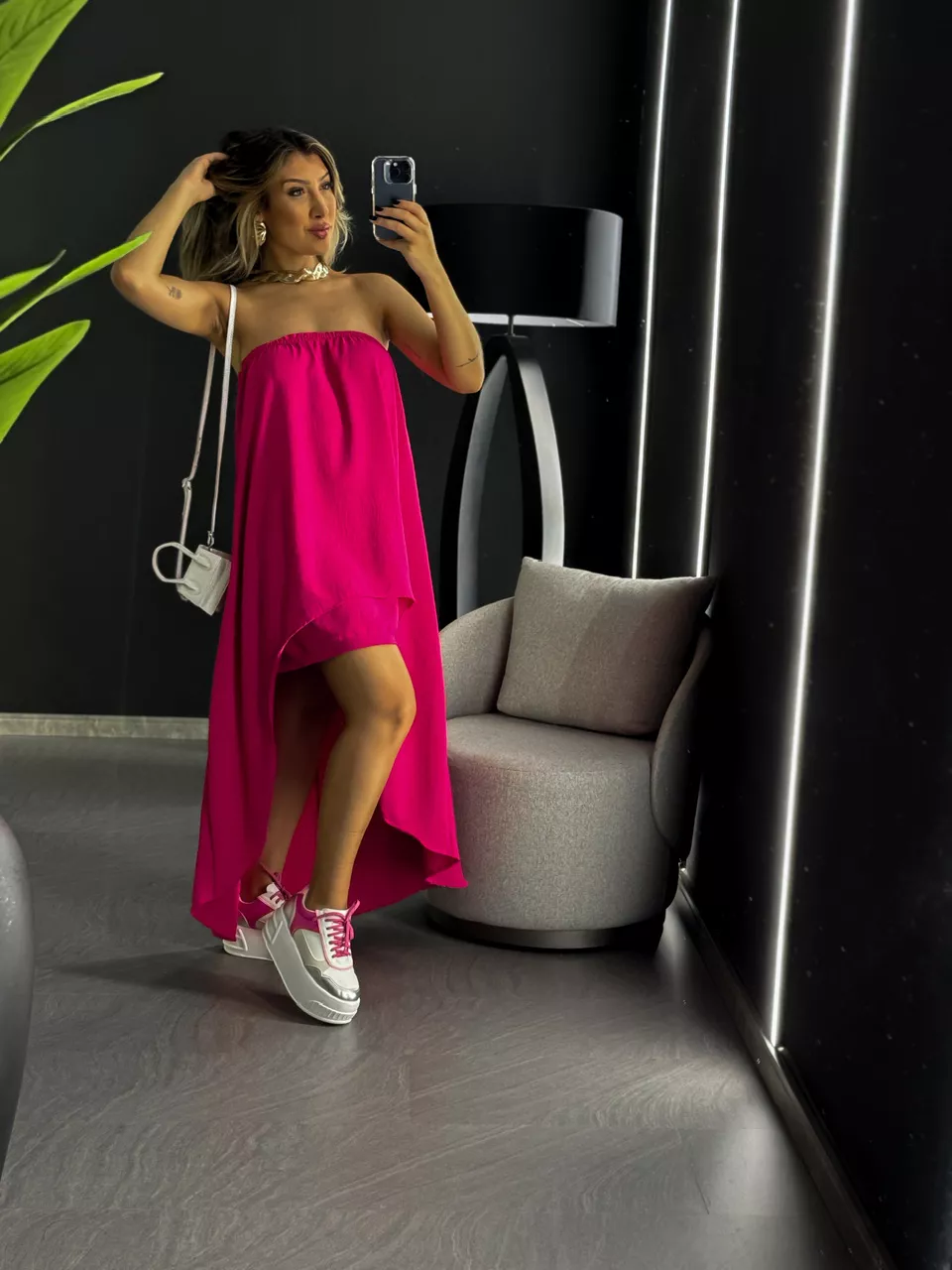 VESTIDO GABI TOMARA QUE CAIA ROSA ESCURO