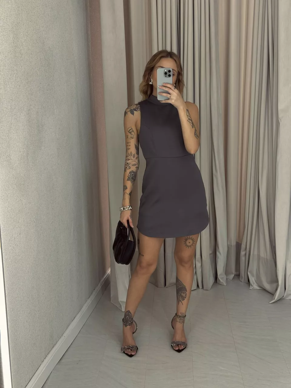 VESTIDO YARA FORRO SHORT CINZA