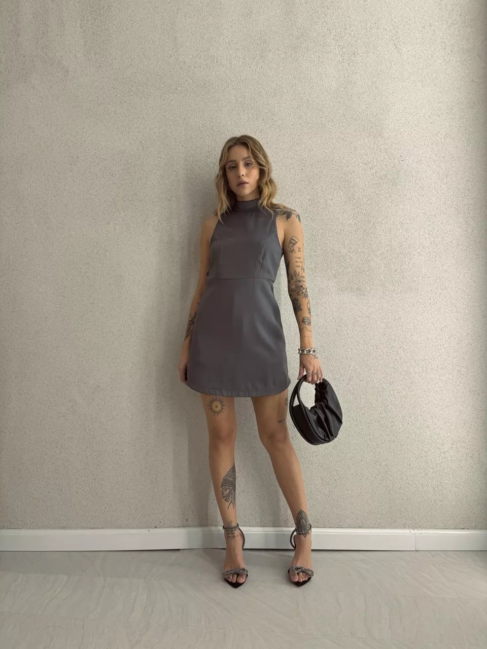 VESTIDO YARA FORRO SHORT CINZA - 0051720091 - CAROLLA FERRARO