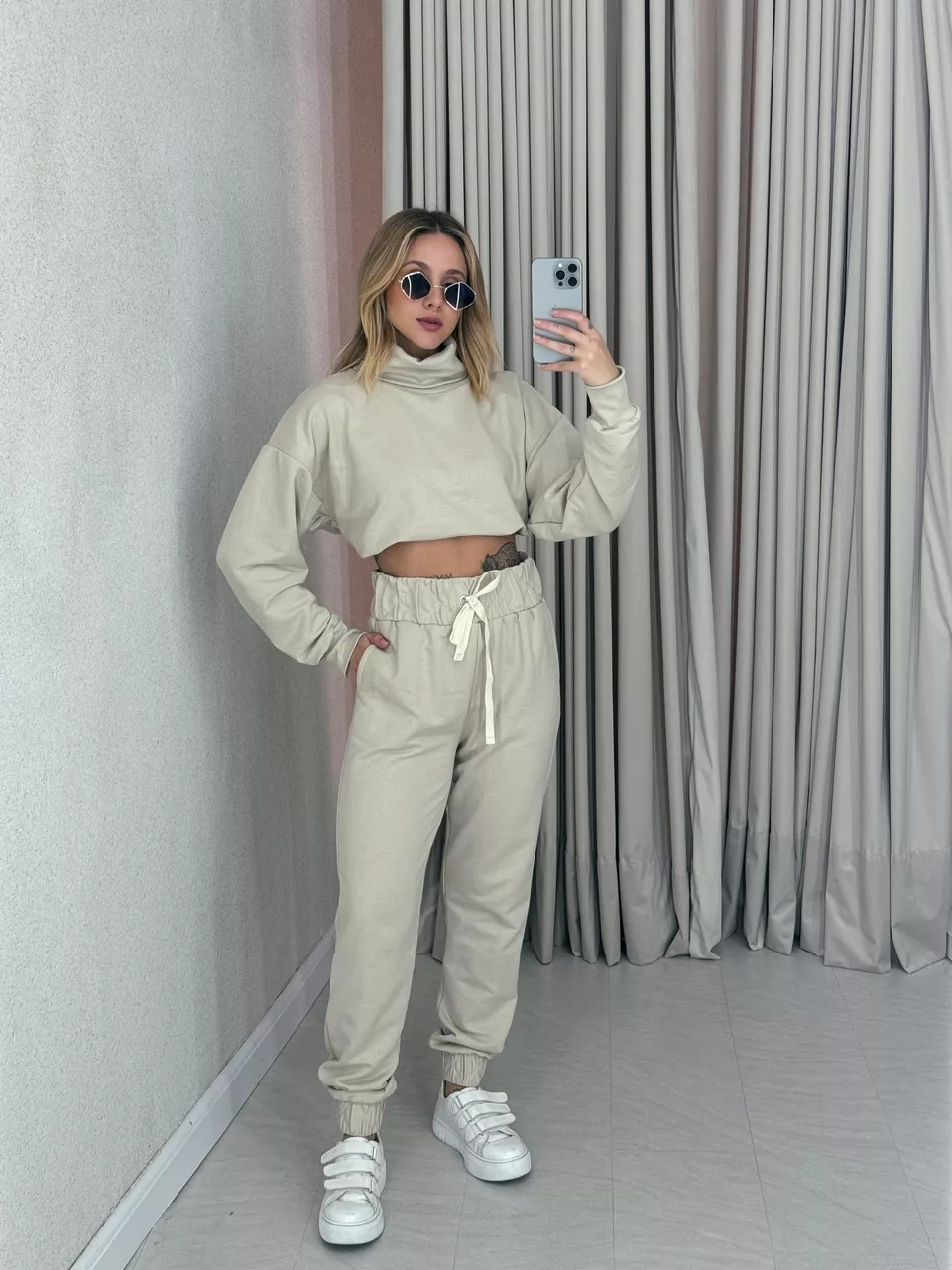 CONJUNTO JANE MOLETOM NUDE - 0054940049 - CAROLLA FERRARO