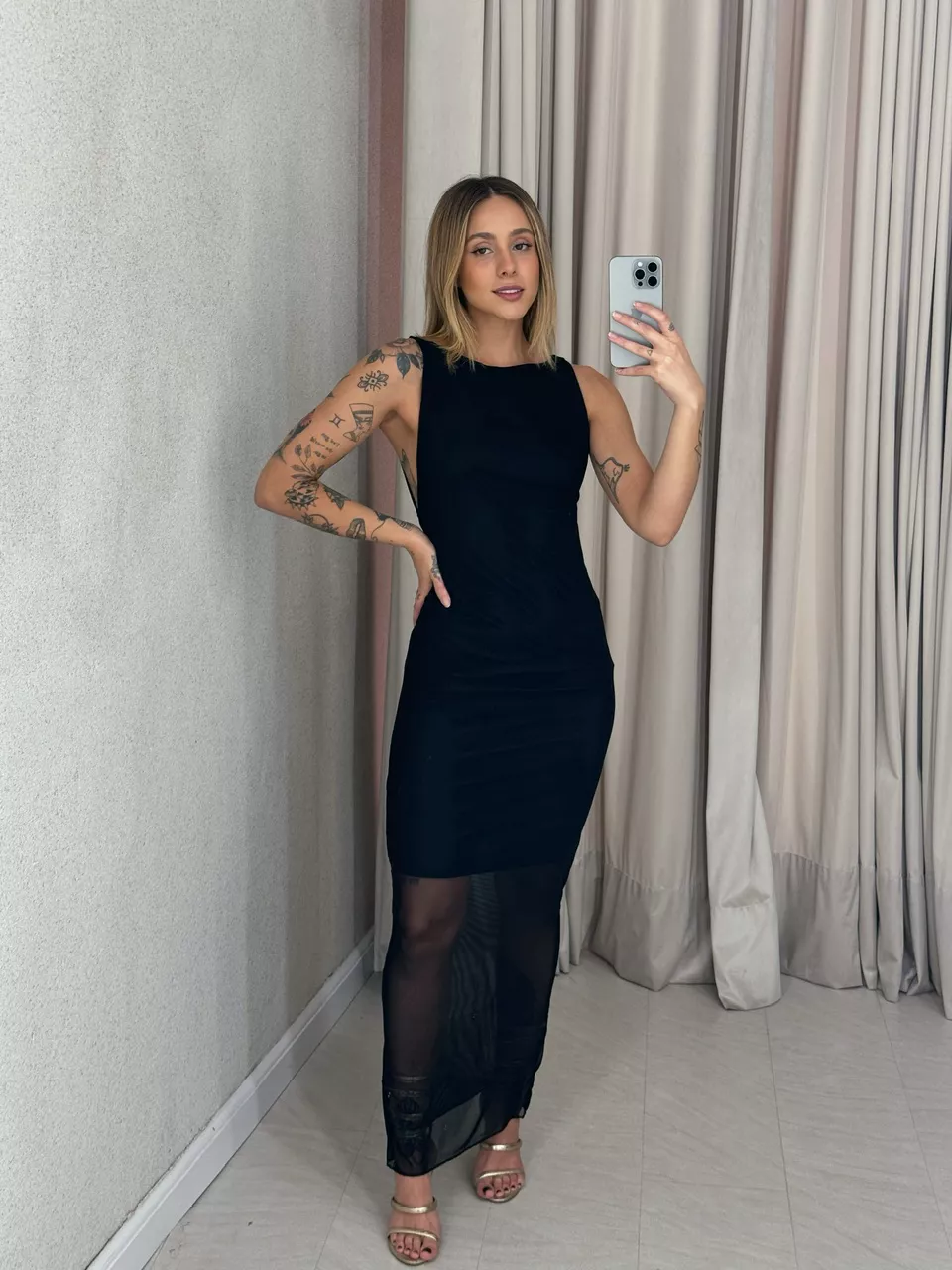 VESTIDO CAVADO TULE preto