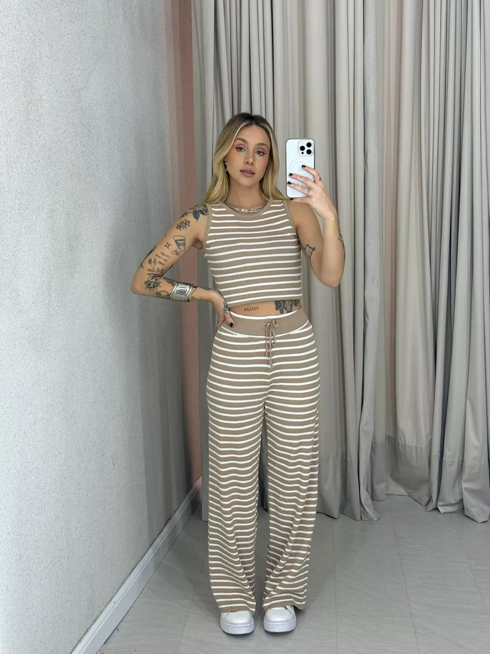 CONJUNTO AGDA LISTRADO NUDE - 0065200049 - CAROLLA FERRARO
