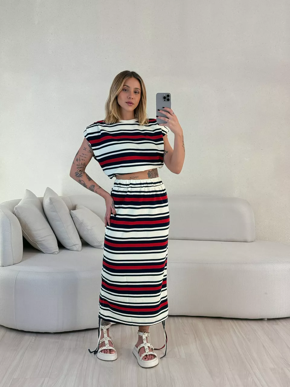 SAIA LETÍCIA MIDI LISTRAS MARINHEIRO - 0056000380 - CAROLLA FERRARO