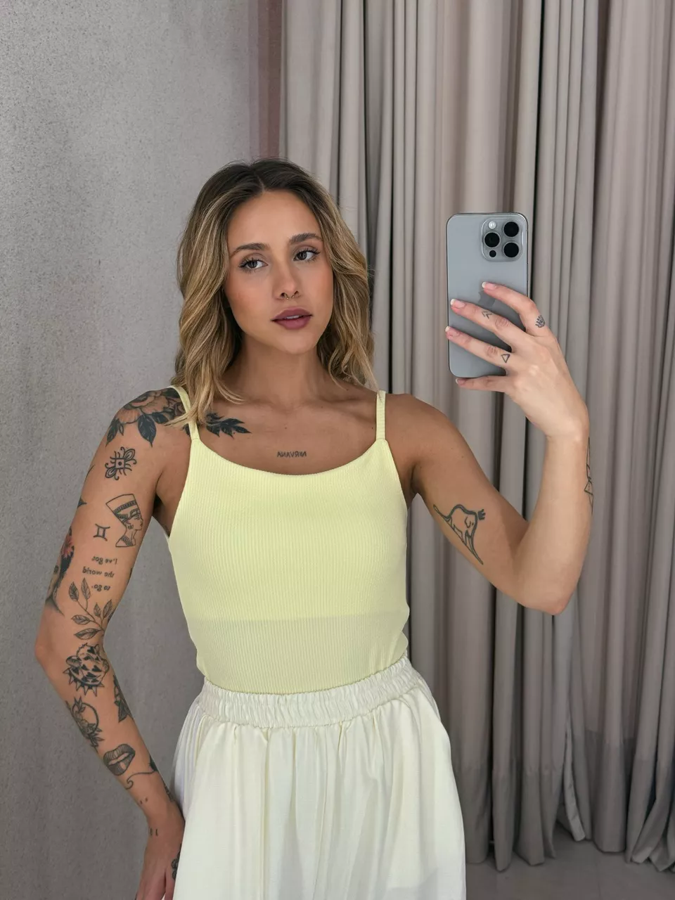 BODY LÍVIA ALÇA Amarelo - 0056980111 - CAROLLA FERRARO