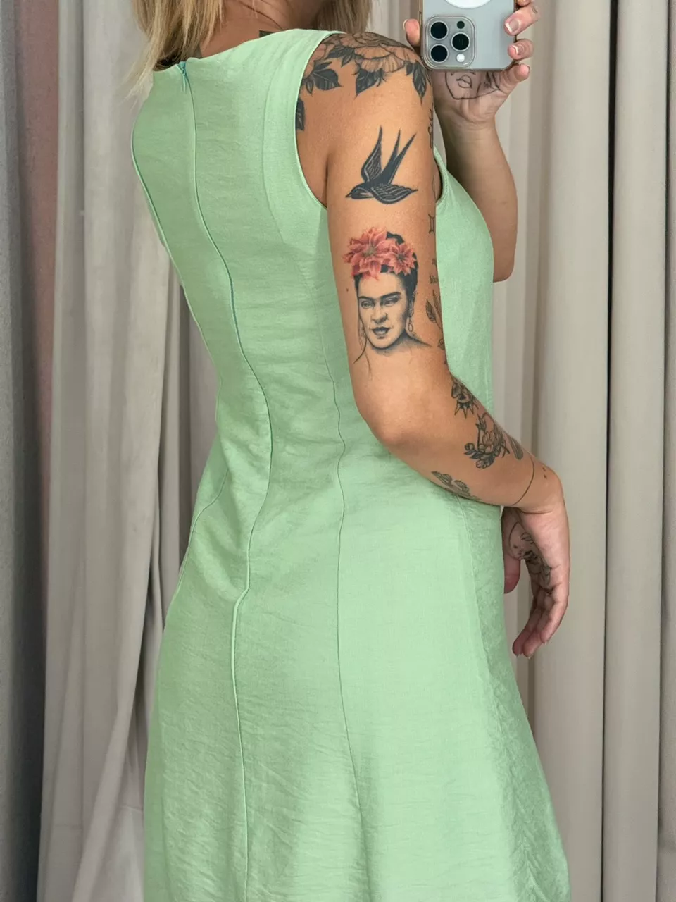 VESTIDO JOANA CURTO VERDE