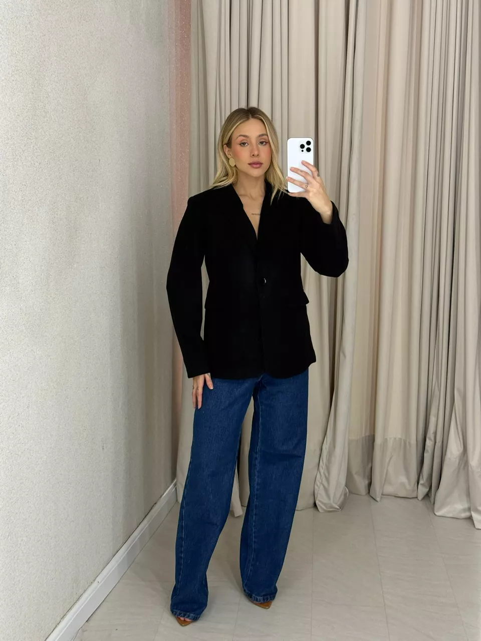 BLAZER CÁSSIA LÃ BATIDA PRETO