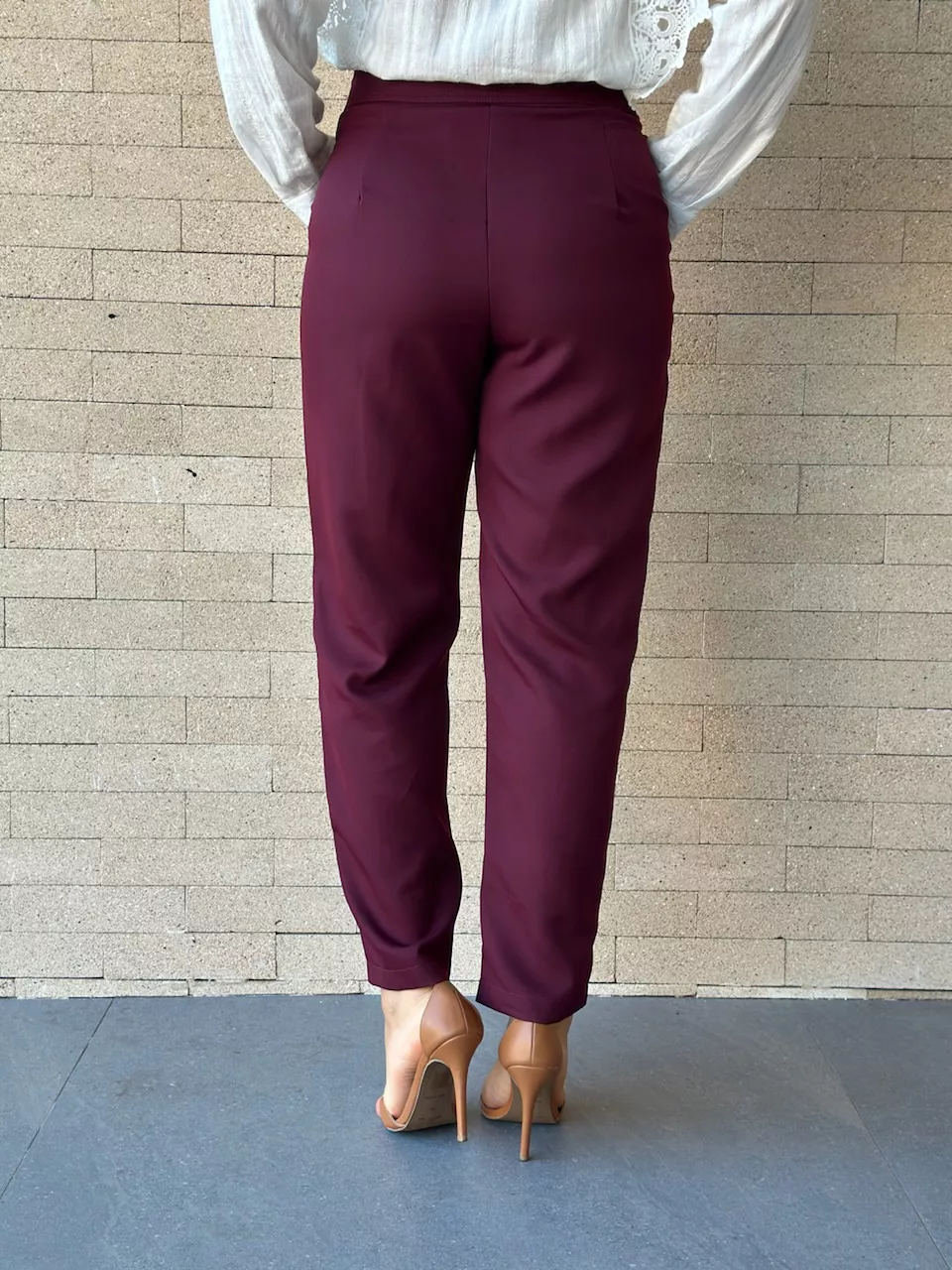 CALÇA ANDREZA SKINNY VINHO