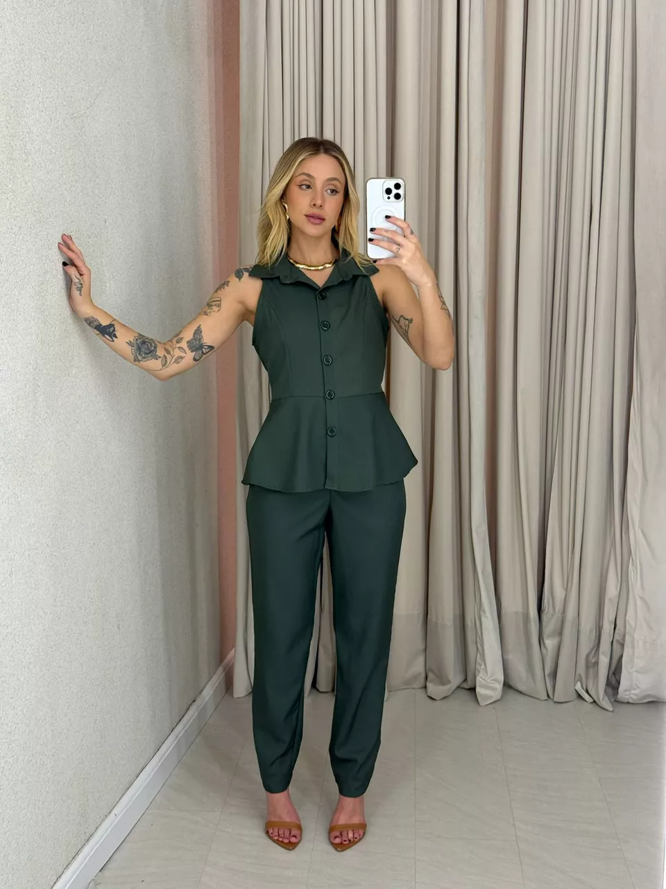 CONJUNTO JULIETTE CALÇA VERDE - 0065430014 - CAROLLA FERRARO