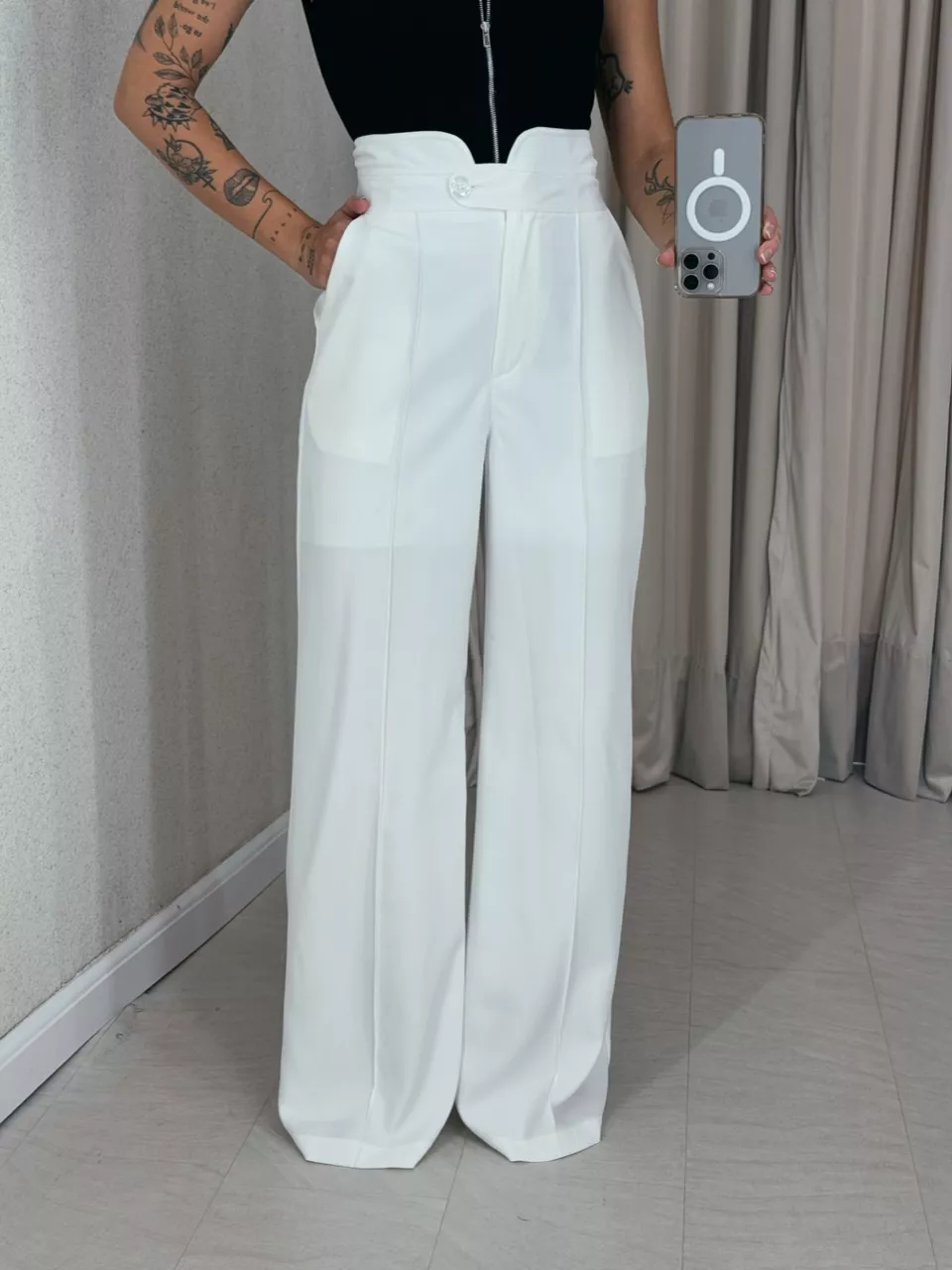 CALÇA LÊ PANTALONA OFF - 0059130048 - CAROLLA FERRARO