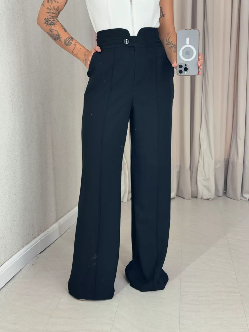 CALÇA LÊ PANTALONA PRETA - 0059130033 - CAROLLA FERRARO