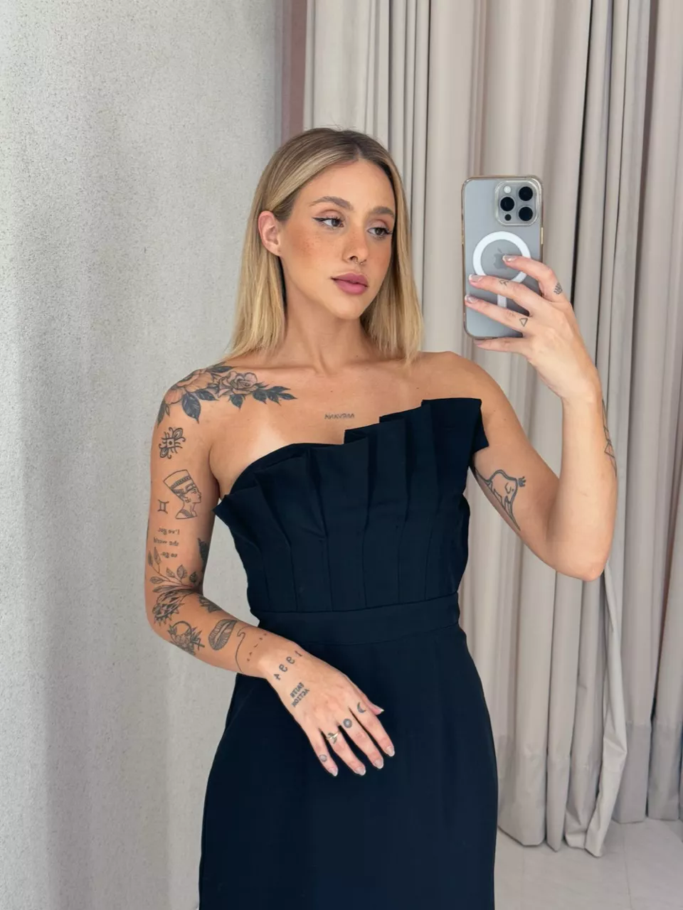 VESTIDO AMÁLIA TOMARA QUE CAIA PRETO