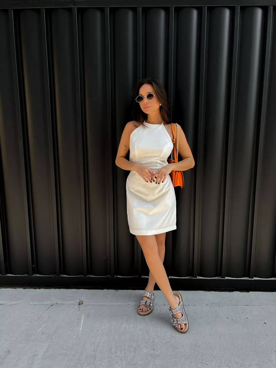 VESTIDO BÁRBARA FRENTE ÚNICA OFF - 0043730048 - CAROLLA FERRARO