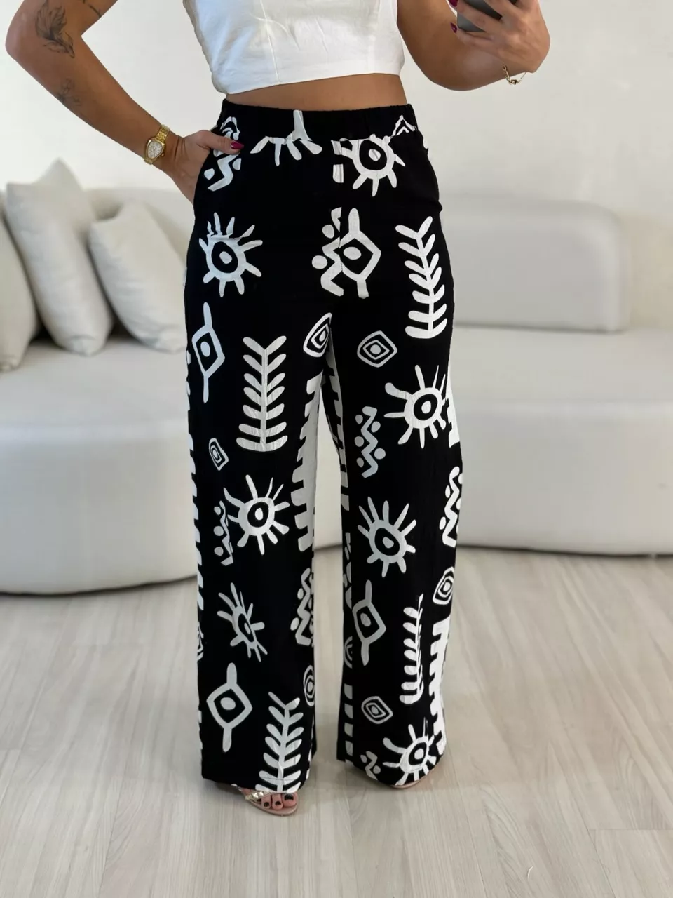 CALÇA LOLA ESTAMPADA PRETA - 0056190033 - CAROLLA FERRARO