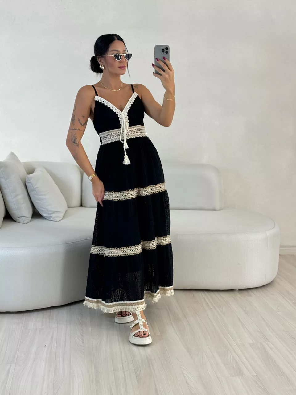VESTIDO KAREN CROCHÊ PRETO - 0056160032 - CAROLLA FERRARO