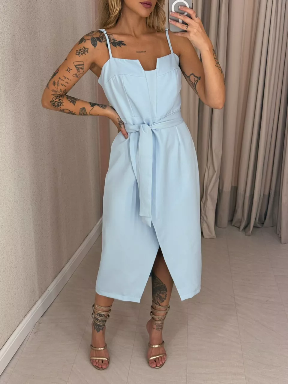 VESTIDO SIMONE MIDI BABY BLUE