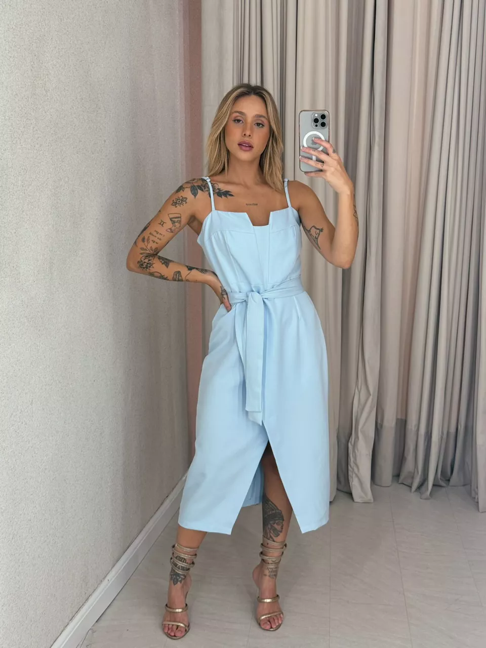 VESTIDO SIMONE MIDI BABY BLUE - 0059190365 - CAROLLA FERRARO