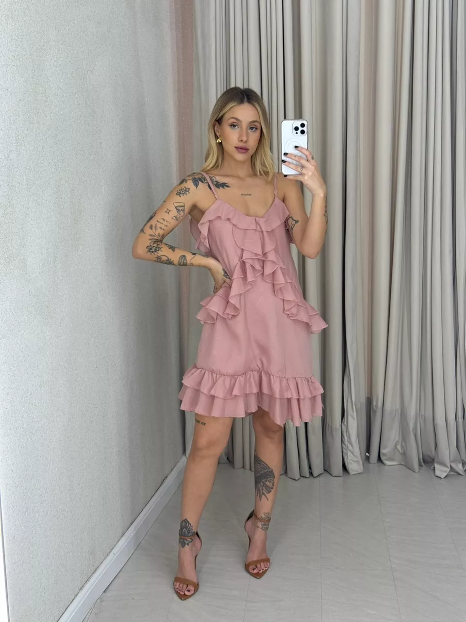 VESTIDO KAYLA ALÇA BABADOS Rosê - 0063140025 - CAROLLA FERRARO