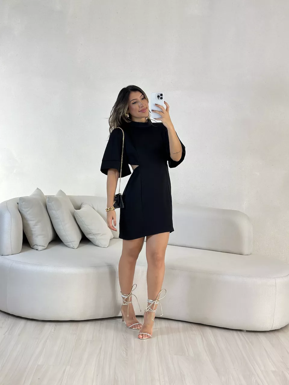VESTIDO ÍRIS COSTAS ABERTA PRETO - 0055100032 - CAROLLA FERRARO