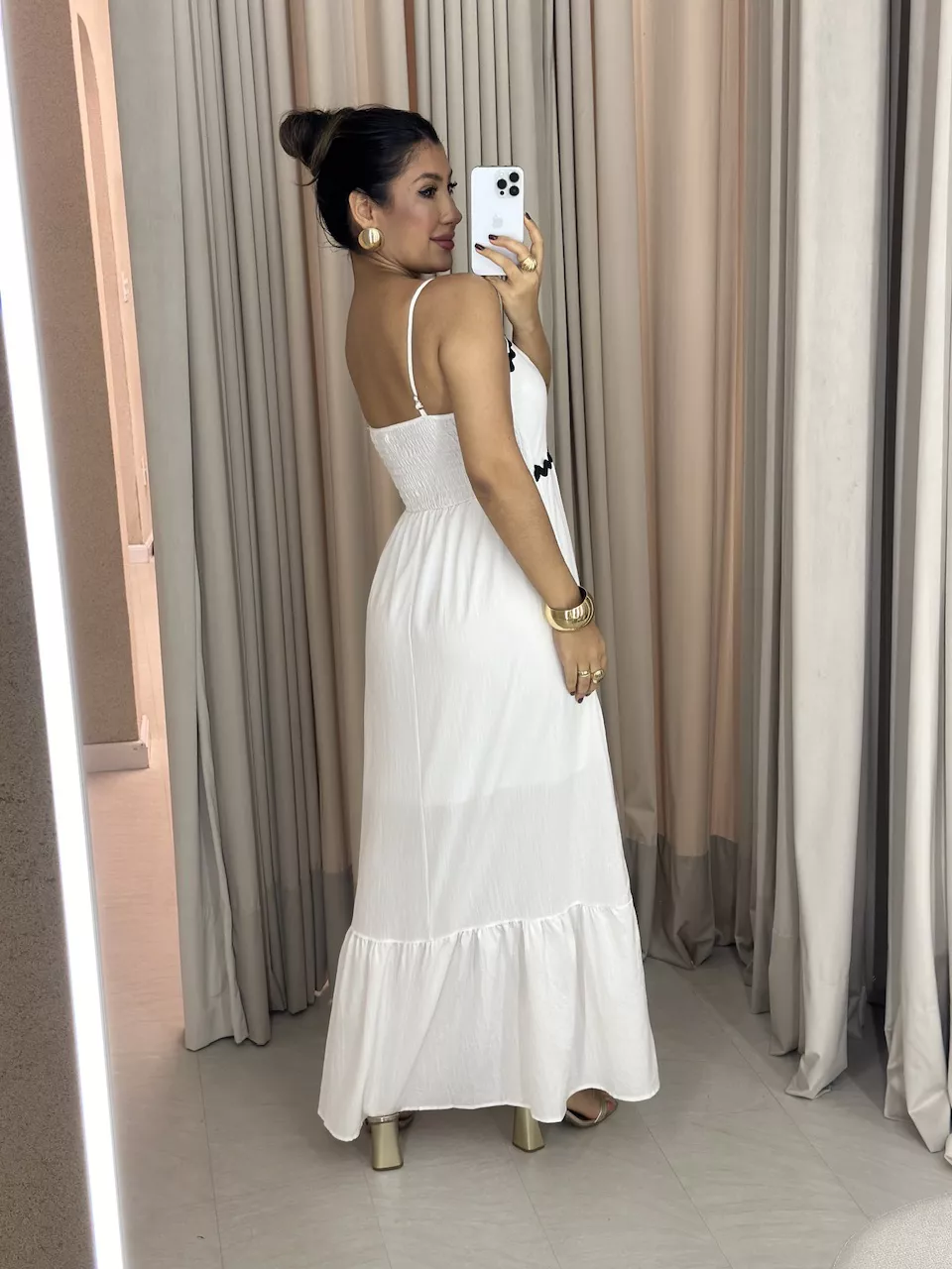 VESTIDO CÉLIA LONGUETE OFF
