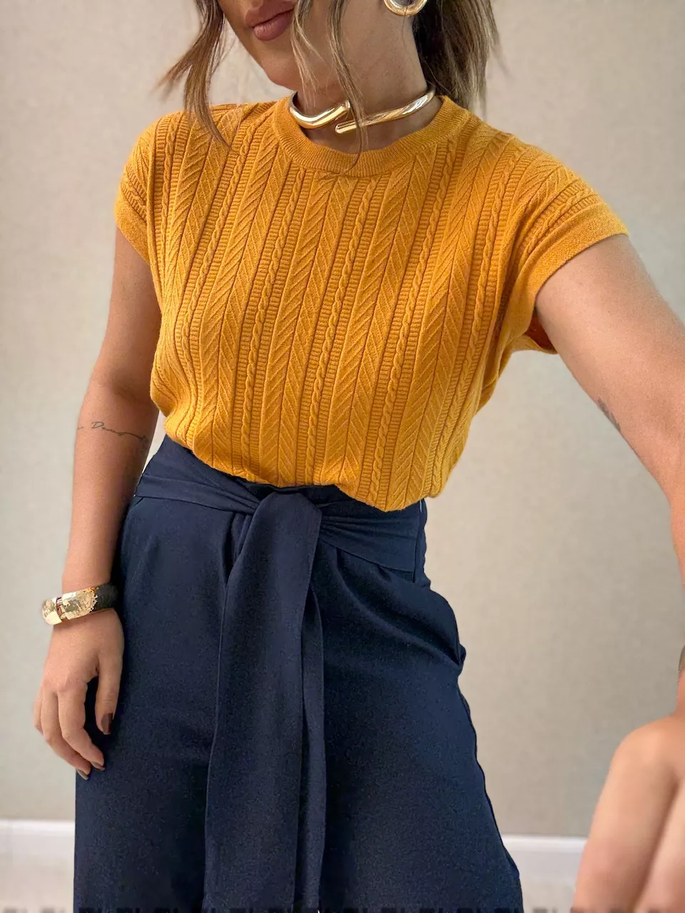BLUSA SILVIA TRICOT MOSTARDA