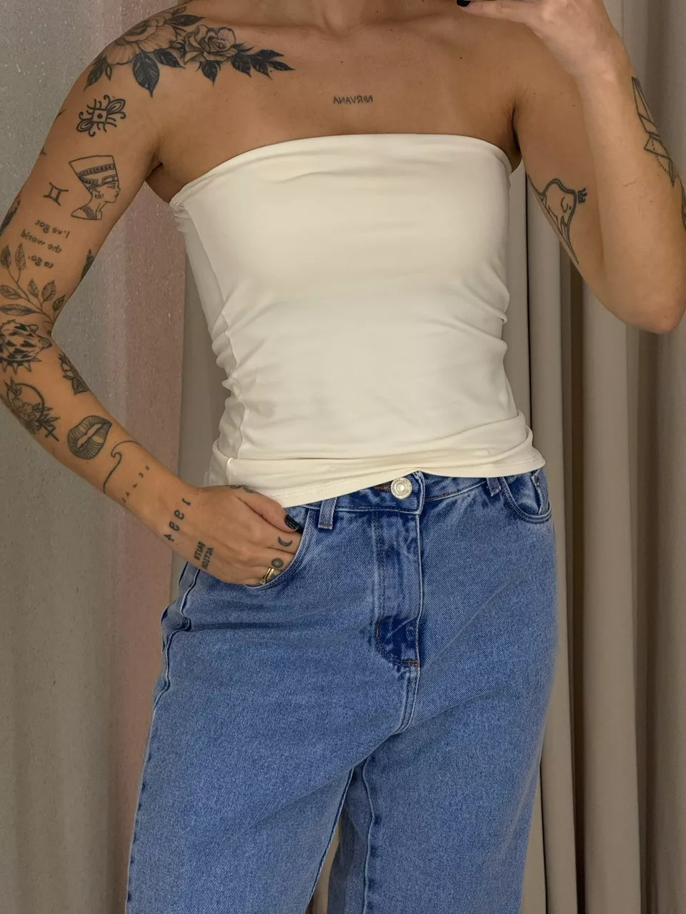 BLUSA ALINE TOMARA QUE CAIA Marfim
