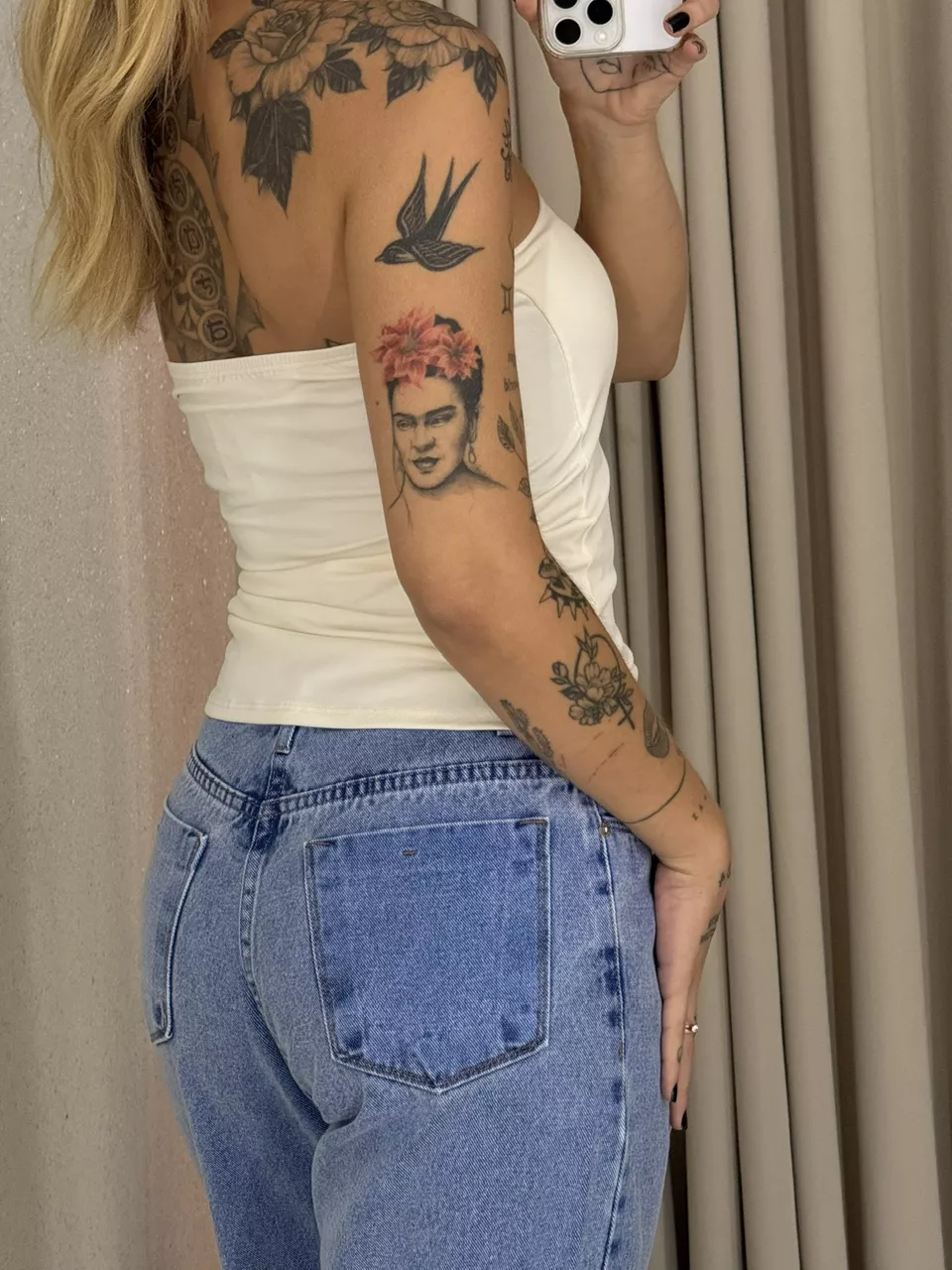 BLUSA ALINE TOMARA QUE CAIA Marfim