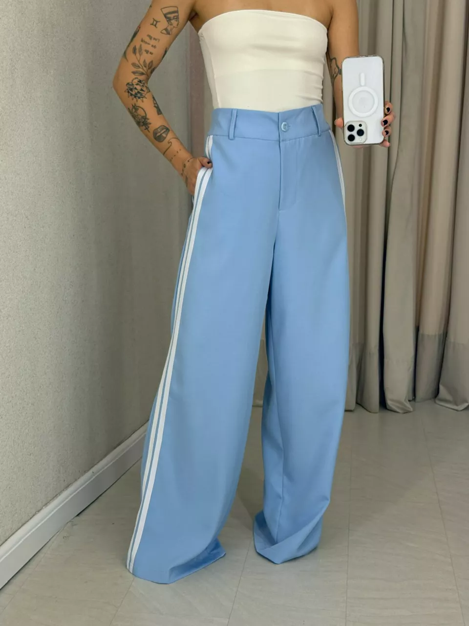 CALÇA KATHERINE LISTRAS BABY BLUE - 0060640365 - CAROLLA FERRARO