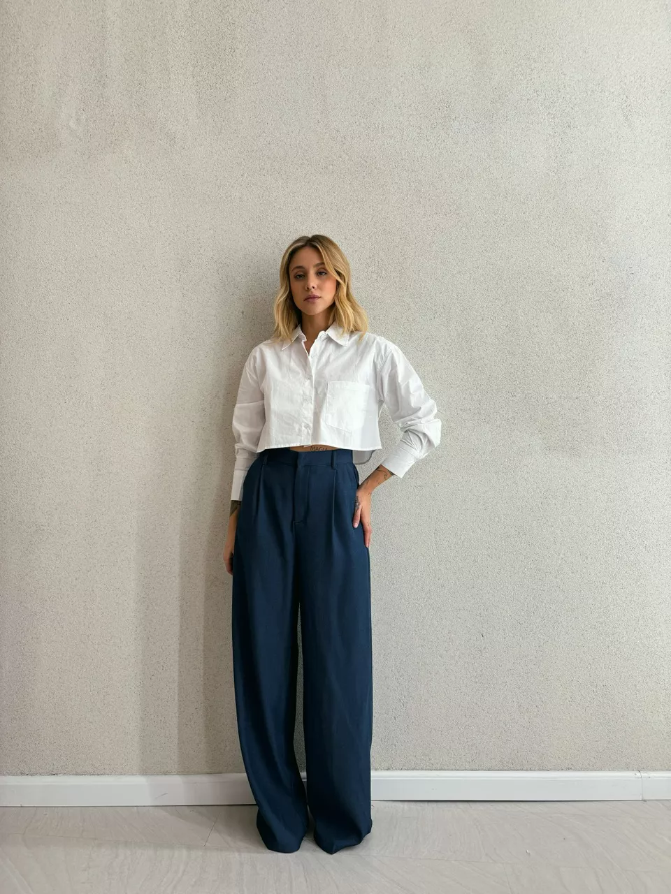 CALÇA CARLA PANTALONA JEANS
