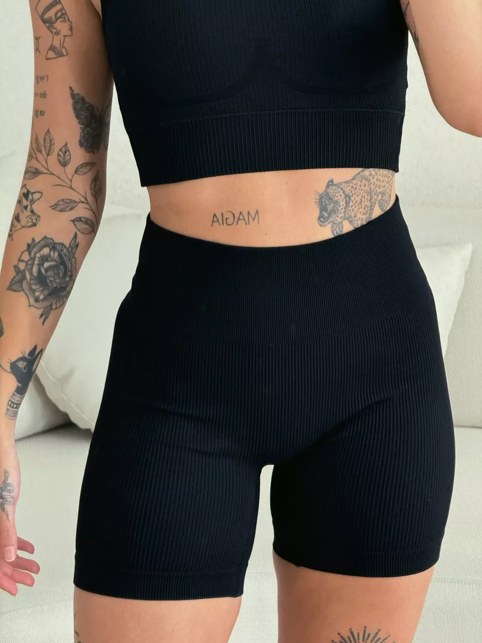 SHORT FITNESS CÓS ALTO PRETO