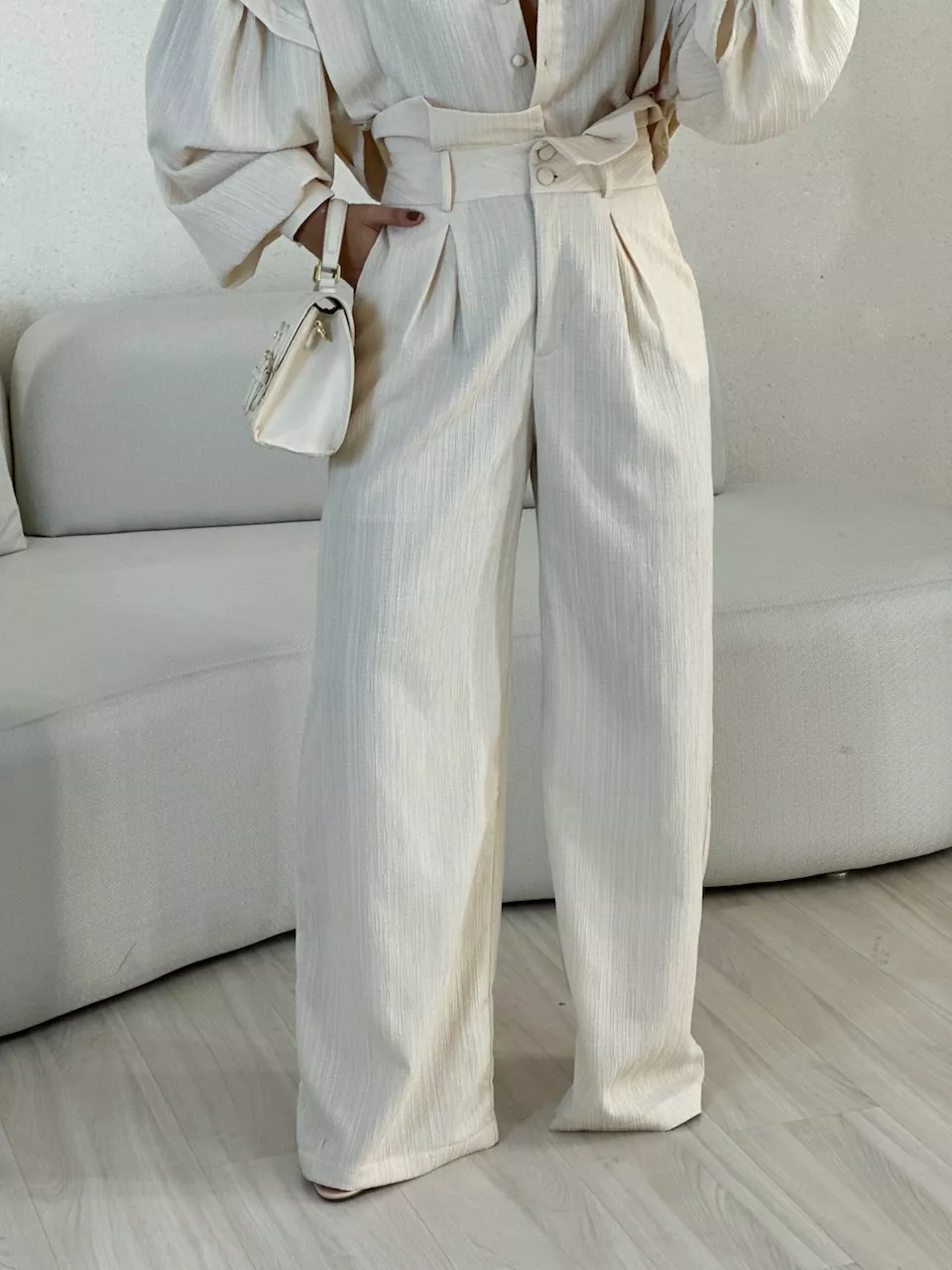 CALÇA CF CLOCHARD MARFIM - 0055600056 - CAROLLA FERRARO