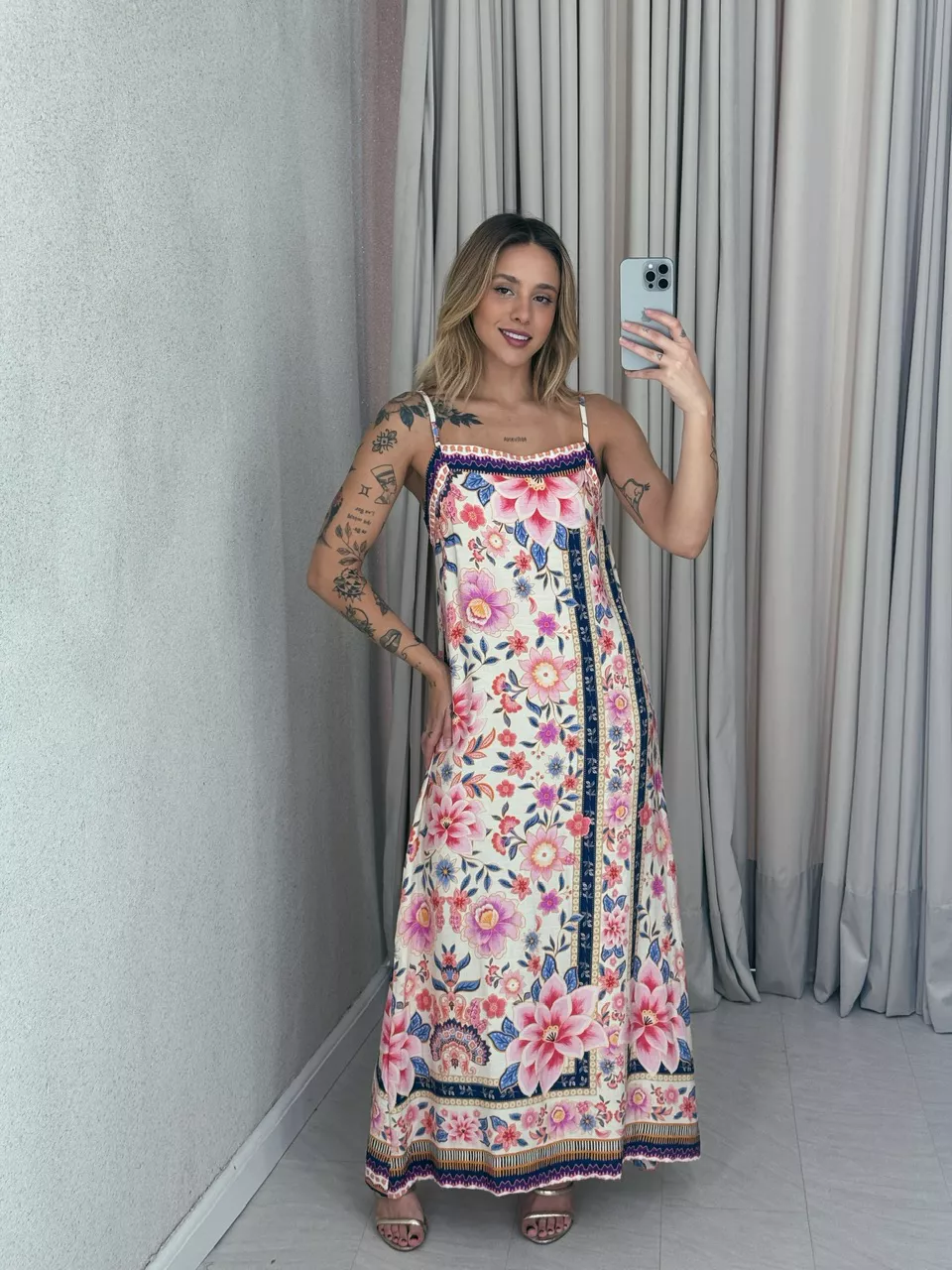 VESTIDO VIOLETA ALÇA OFF/ROSA - 0057190369 - CAROLLA FERRARO