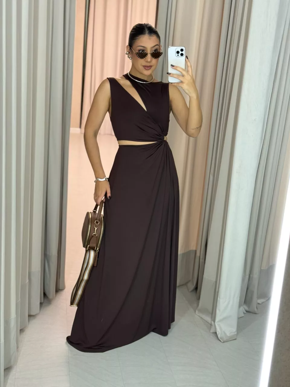 VESTIDO JORDANA DECOTE MARROM - 0064250054 - CAROLLA FERRARO
