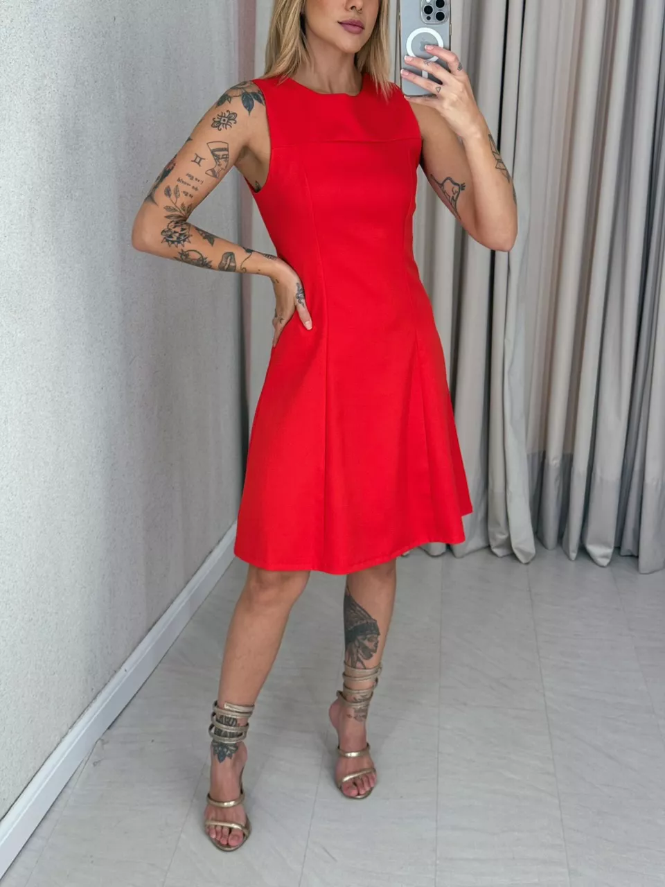 VESTIDO MARIA FLOR CAVADO VERMELHO